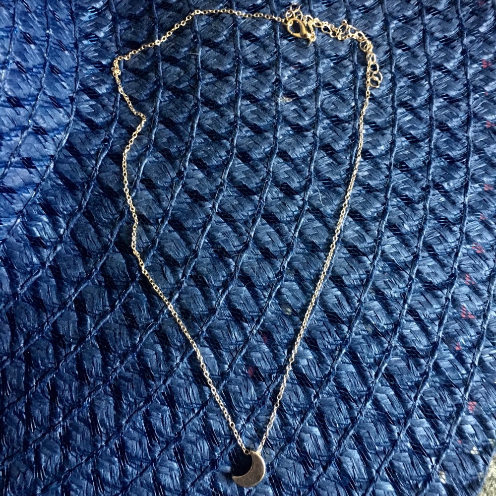 🌟Dainty moon zinc alloy necklace🌟